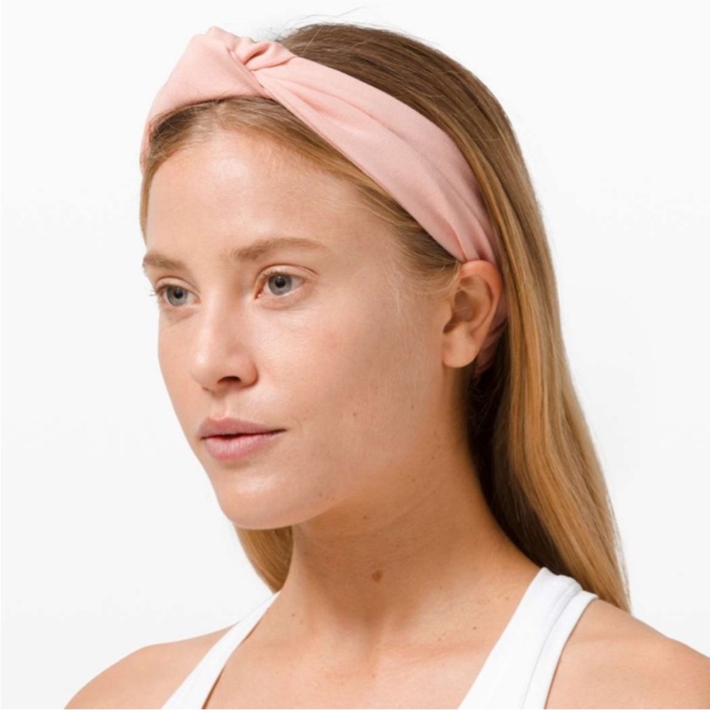 Lululemon Knot Stopping headb